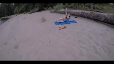 Perv dude pounds teen cunt on a public beach POV